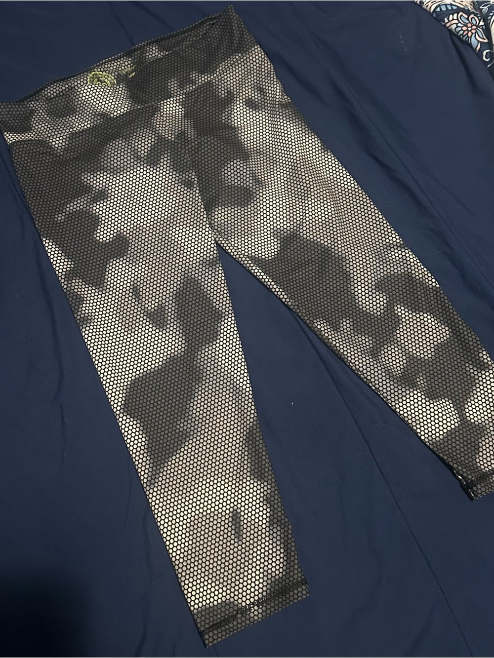SO Black and Gray Camouflage Leggings